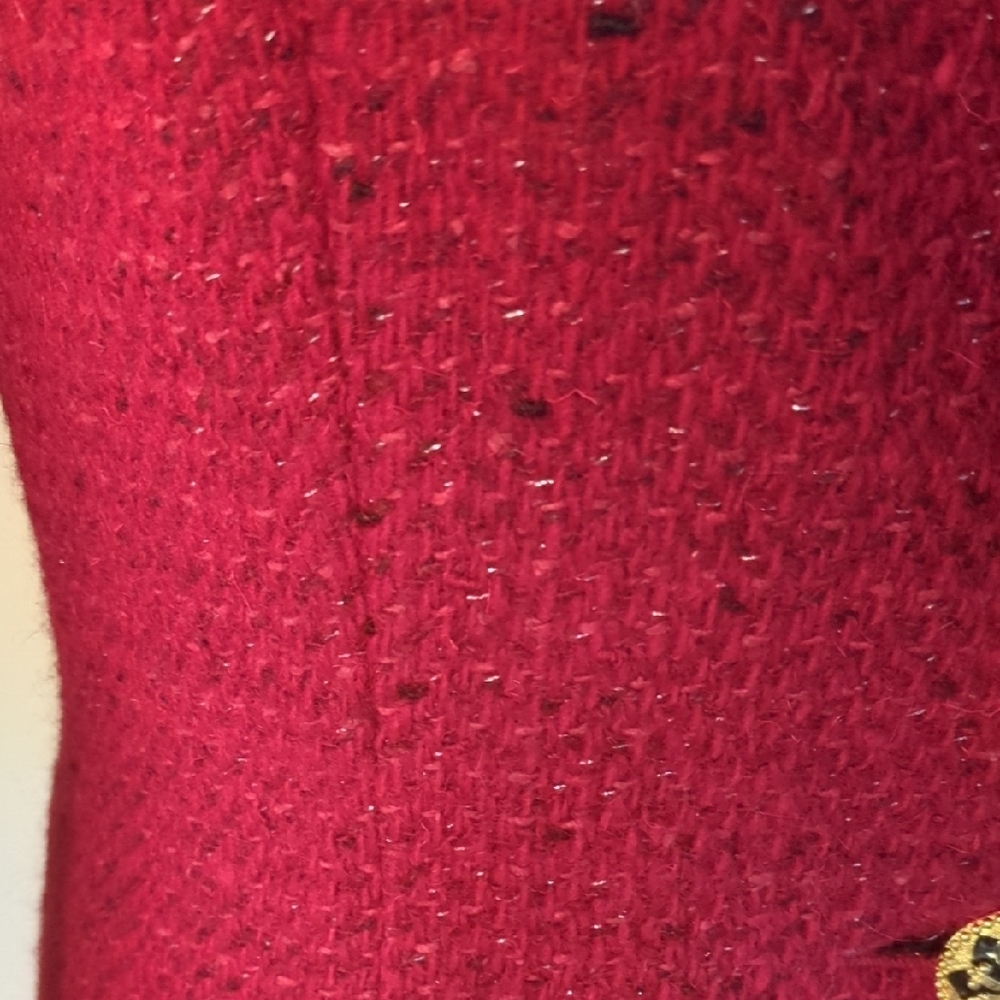 St. John Raspberry Tweed Single-Button Blazer with Black Trim - Picture 4 of 7